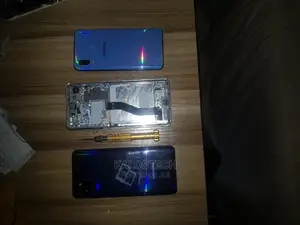 Premium Samsung Phones Repair and Original Parts