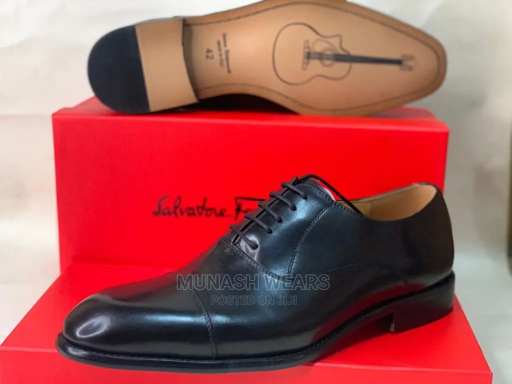 Luxury Men Shoe