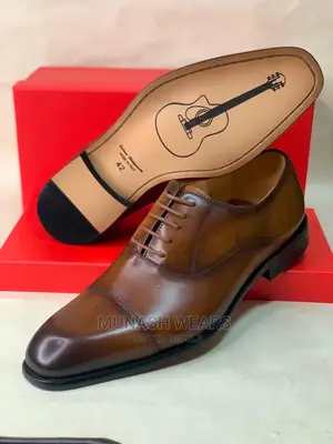 Luxury Men Shoe