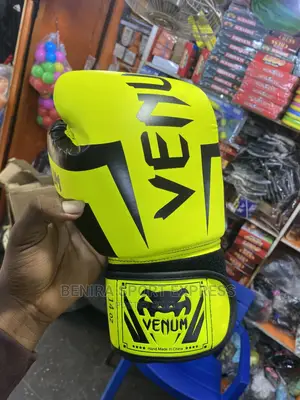 Boxing Gloves ( 09)