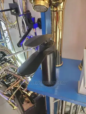 Black Basin Mixer