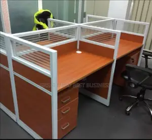 High Quality Work Station Table