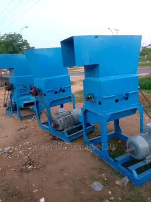 Plastic and Stone Grinding Stone