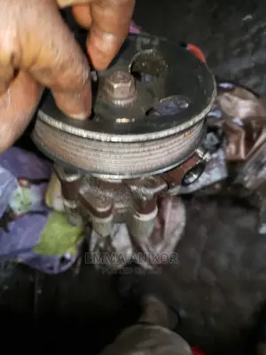 Power Steering Pump for Tundra 2000 to 2005
