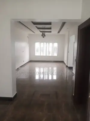3bdrm Bungalow in Galadimawa for sale