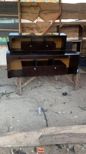 Quality TV Stand