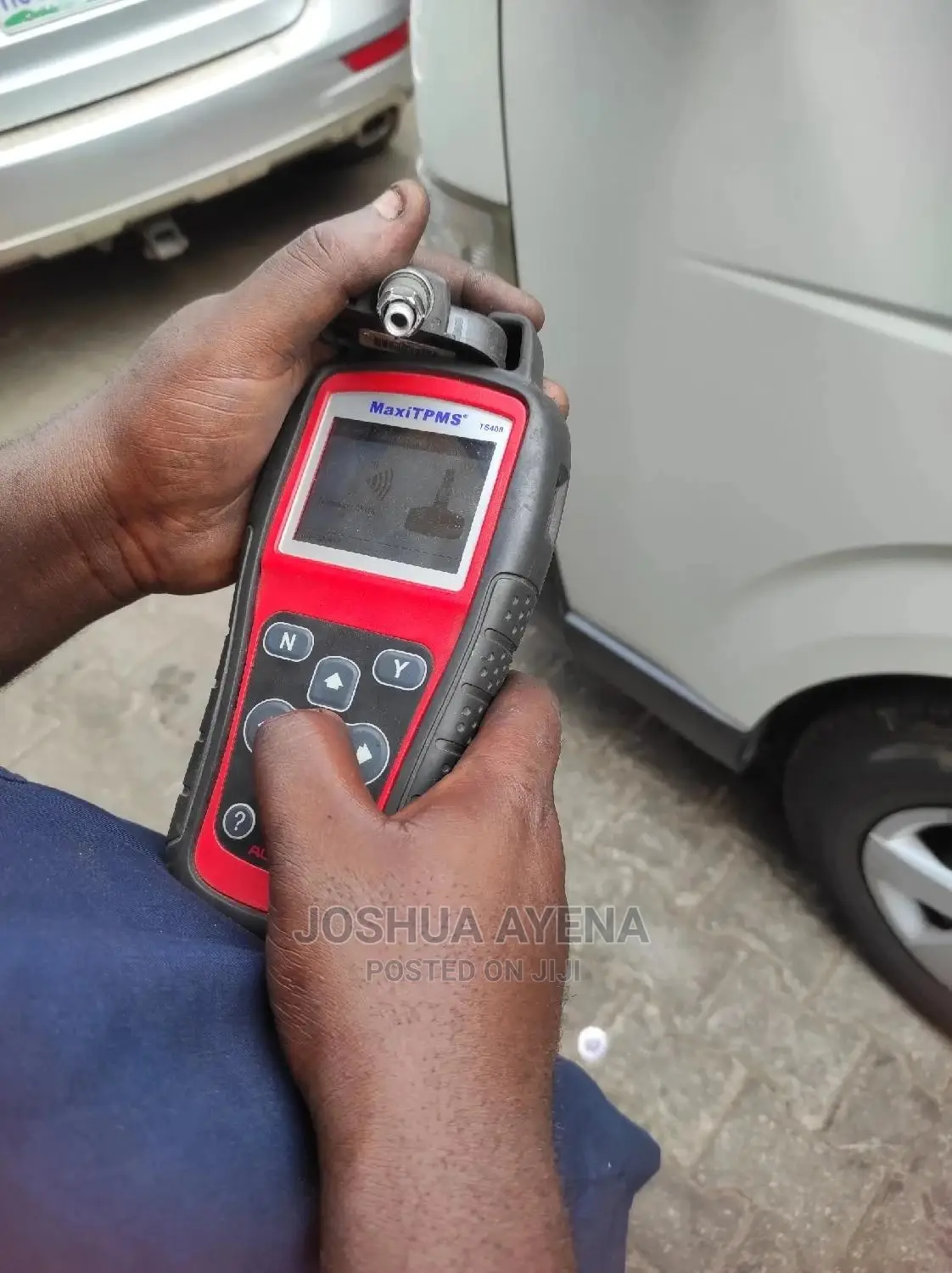 TPMS Sensor Fitting and Programming