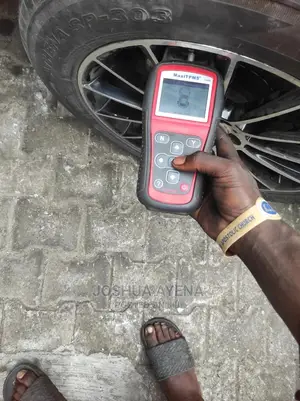 TPMS Sensor Fitting and Programming