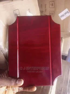 Wooden Award Plaque Z77