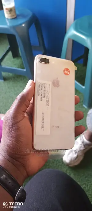 Apple iPhone 8 Plus 64 GB Gold