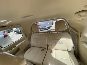 Lexus LX 570 AWD 2014 White