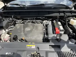 Toyota Highlander Limited 2021 Black