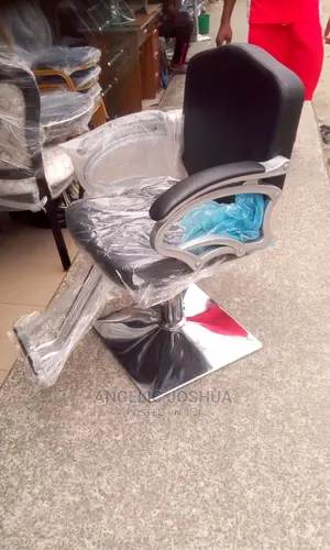 Durable Salon Chair