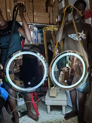 LED Belt Round Mirror