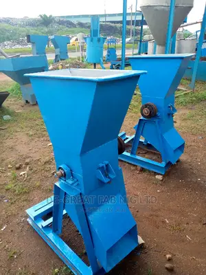 Cassava Grinding Machine