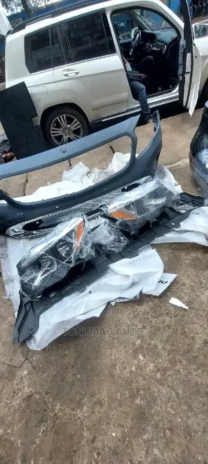 Mercedes-Benz Gla 2017 Headlights Original