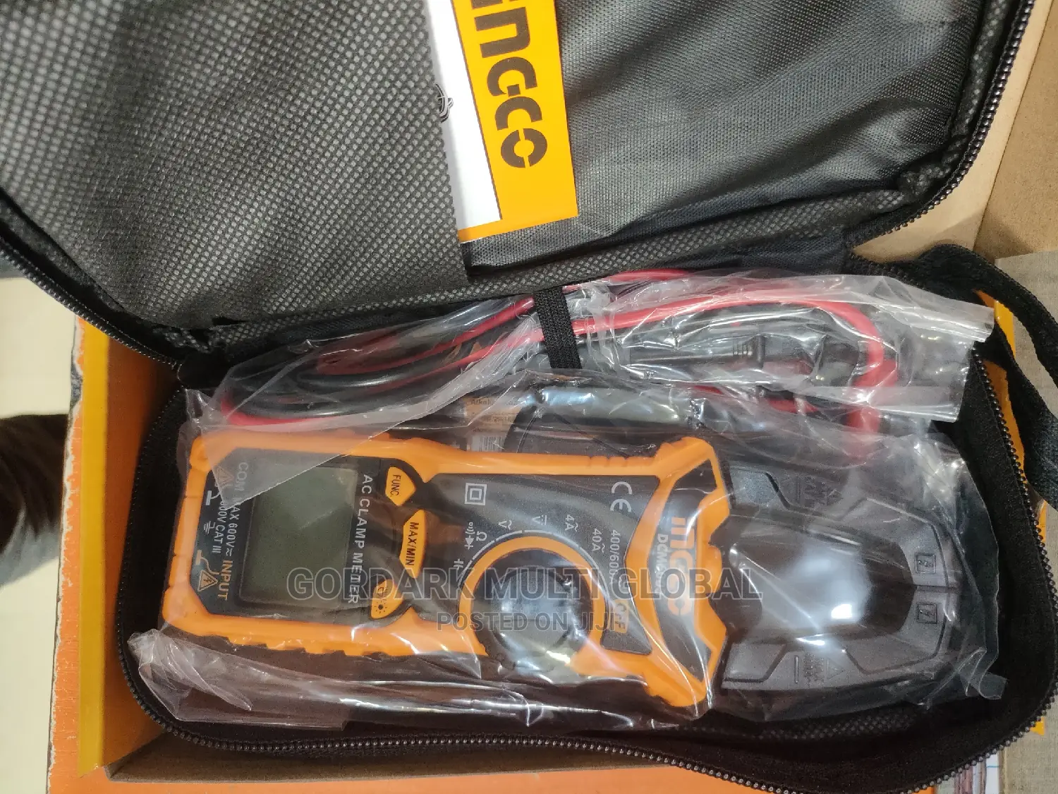 AC Digital Clamp Meter