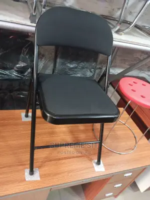 Foldable Leather Chair