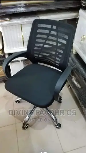 Swivel Office Chair