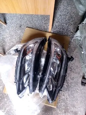 Headlights Honda CR-V 015/016 Model