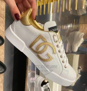 Original DOLCE GABBANA Femsle Sneakers Available in Store