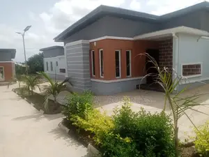 2bdrm Apartment in Onibueja, Osogbo for Rent