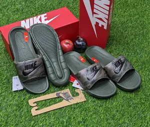 Original Nike Victori One Camo Slides