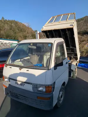 Suzuki Every 2005 White
