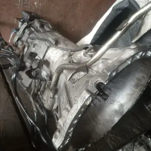 Gearbox For Nissan Pathfinder Xterra 2005-2011.
