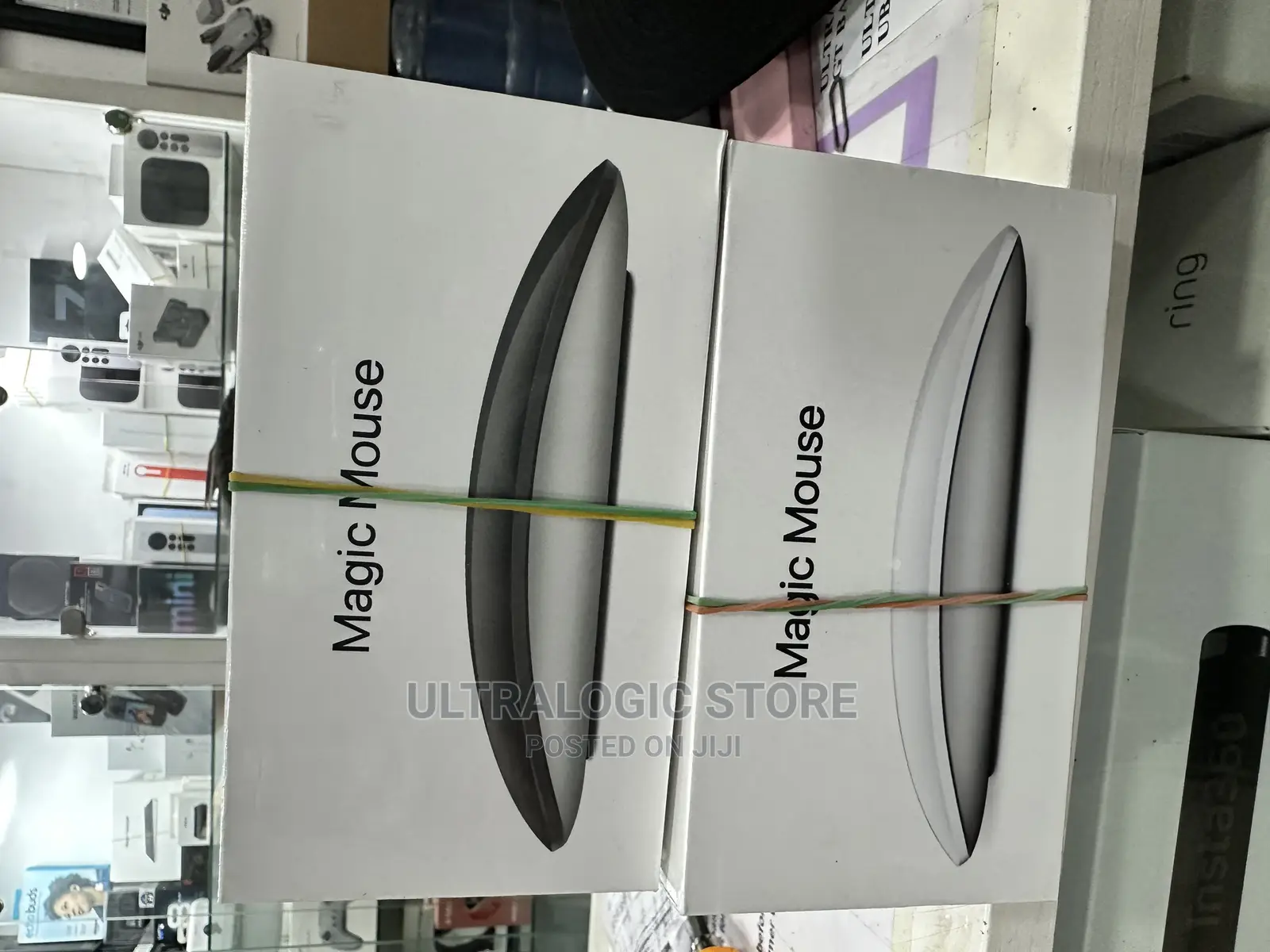 Apple 2022 Magic Mouse (Black Silver)