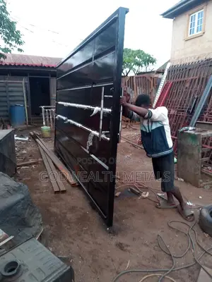 Sliding Gate