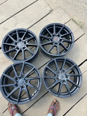 Factory Fitted All Black Rims for Lexus Car and Camry