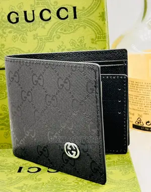 Original GUCCI Leather Wallets Available in Store