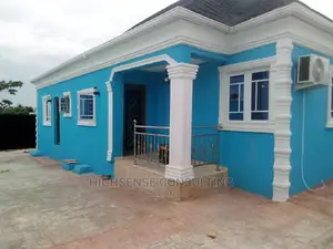 Professional and Dedicated Cleaners Around You