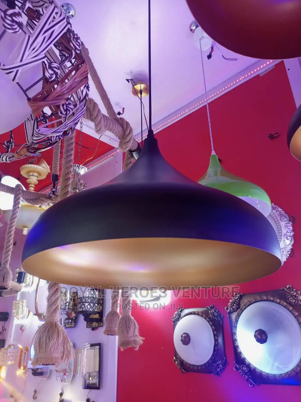 400m Pendant Light