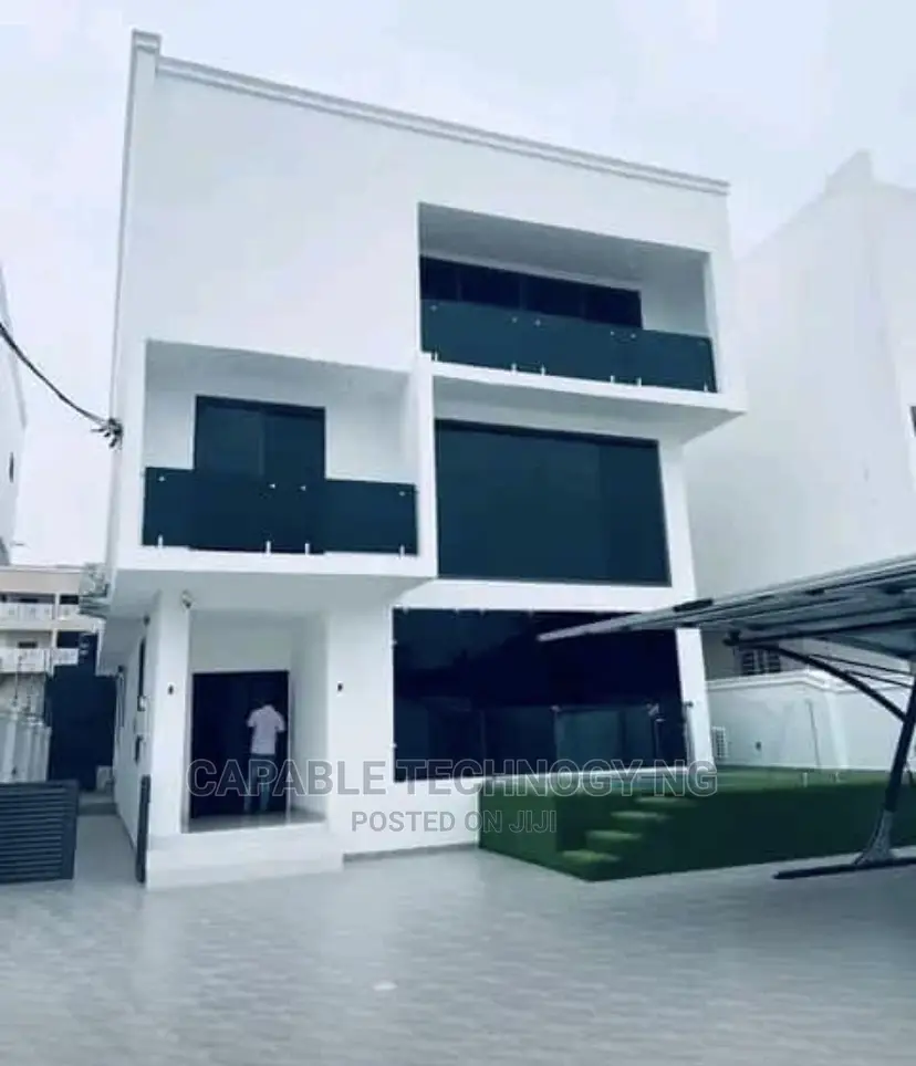 Balcony’S Glass Work