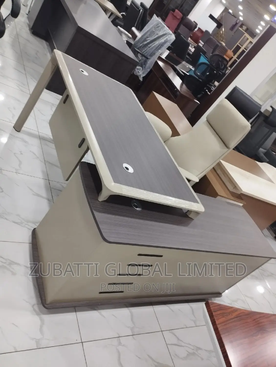 Foreign Executive Office Computer Desk