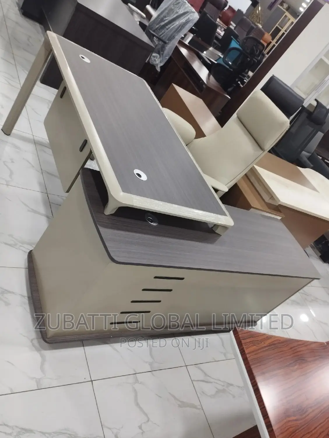 Foreign Executive Office Computer Desk