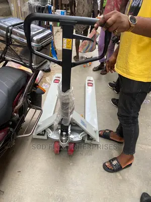 3tons Toyo Industrial Pallet Truck Wide Leg