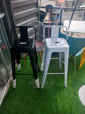 Luxury Foreign Barstools