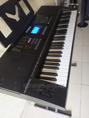 Yamaha Church Keyboard Piano
