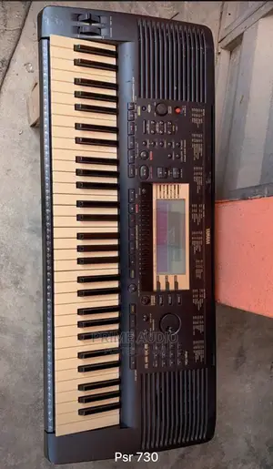 Yamaha PSR 730 Electronic Keyboards