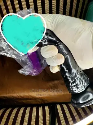 7 Inch Dildo (Realistic,Full Silicone) Different Colors