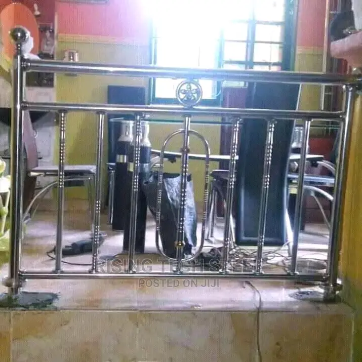 Exceptional Dining Handrail