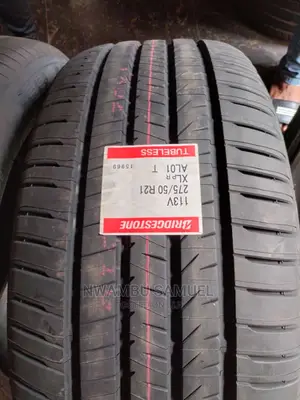 275/50r21 Bridgestone Tyre