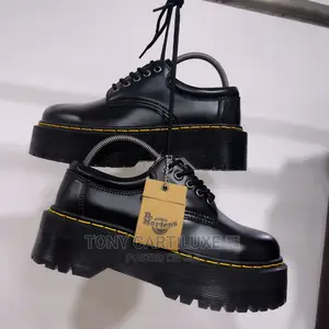 *Dr Martens 1461