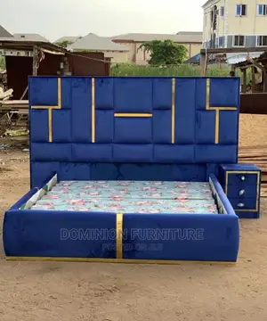 Quality 6 X 7ft High Back Rest Padded Bedframe.