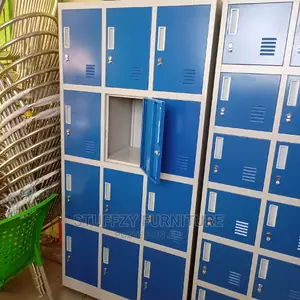 Students 12 Metal Doors Lockers
