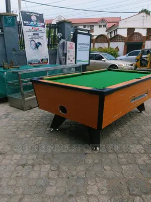 7ft Neat Classically Made Coin Snooker Table