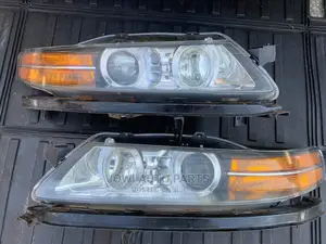 Headlights Acura Tl 2005-08 Model